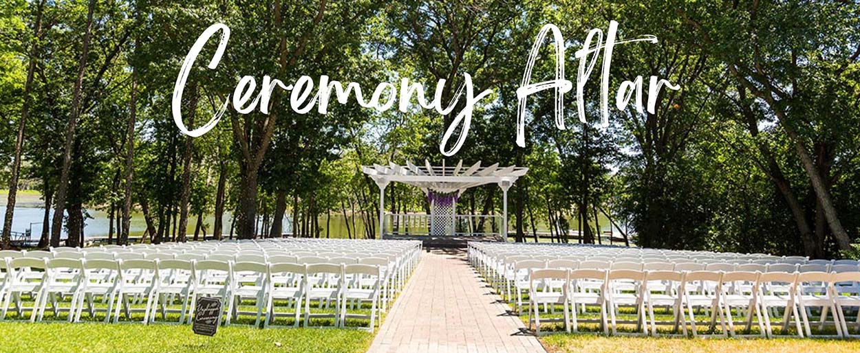 Center Court Outdoor Ceremony Altar Riverside at Celebrations on the River La Crosse, WI